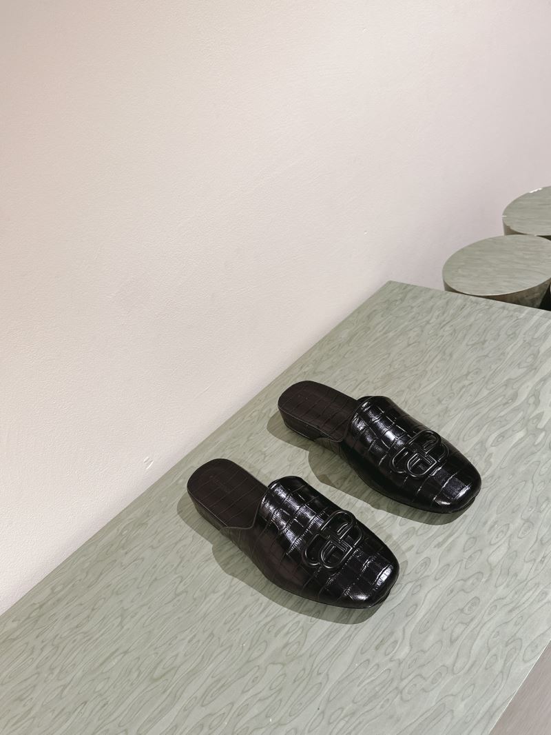 Balenciaga Slippers